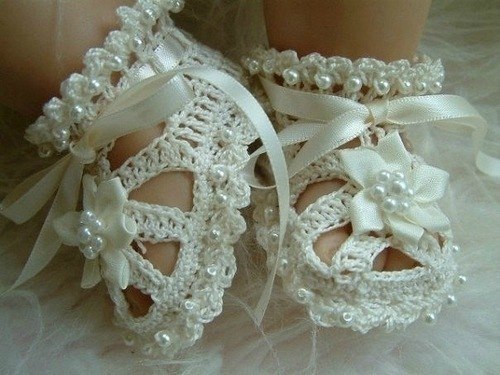 Туфельки для маленькой невесты :)