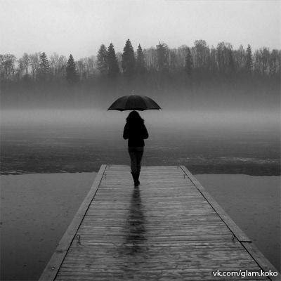 Всё меняется. Меняется жизнь. Меняются люди. И вроде всё хорошо. Но иногда так не хватает старого. Той жизни. Тех людей...